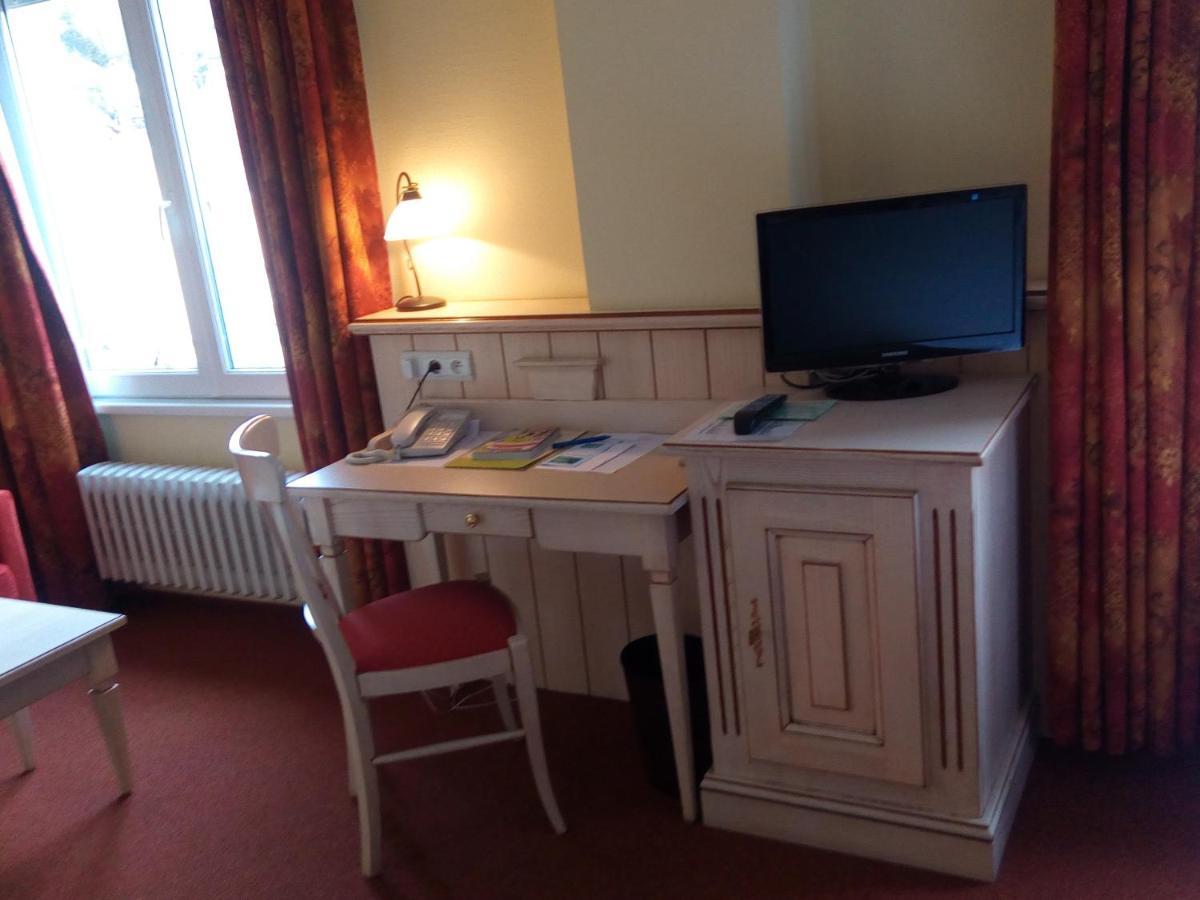Hotel Restaurant Le Bristol Niederbronn-les-Bains Ngoại thất bức ảnh
